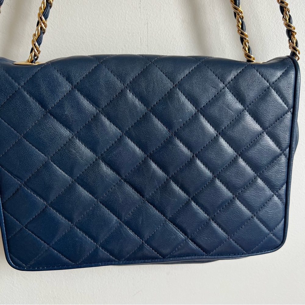 Vintage DI BENITO Quilted Leather Flap
Front Convertible Shoulder Bag Blue - Picture 4 of 15